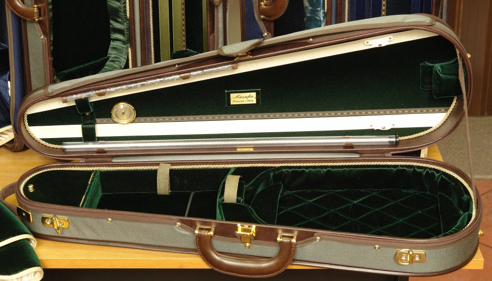 DIMITRI MUSAFIA Master maker of violin and viola cases